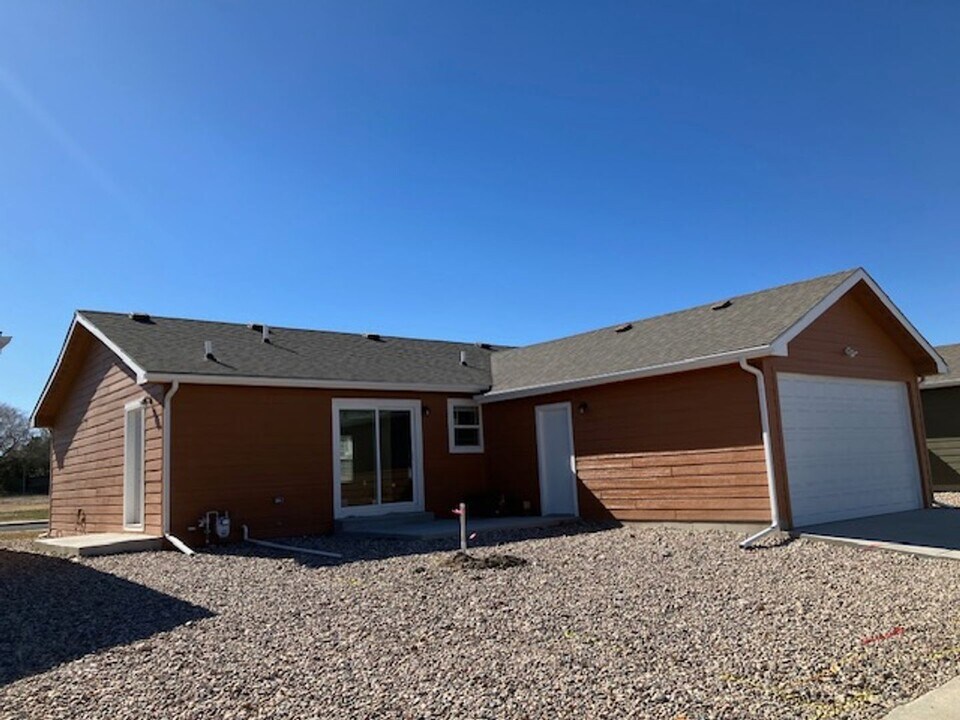 1625 Osage Ave in Fort Morgan, CO - Building Photo