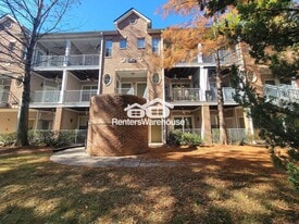 245 Amal Dr SW in Atlanta, GA - Building Photo
