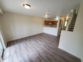 14238 NW 17th Ave in Opa Locka, FL - Building Photo