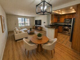12580 Carmel Creek Rd, Unit #38 in San Diego, CA - Building Photo