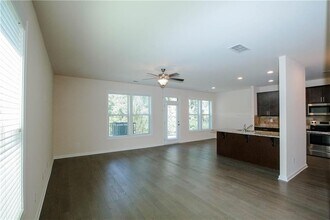 4295 Almanor Cir in Norcross, GA - Foto de edificio - Building Photo