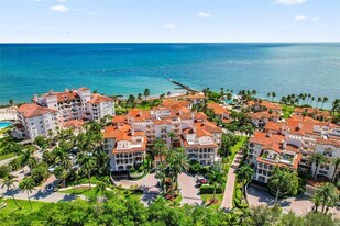 19216 Fisher Island Dr in Miami Beach, FL - Building Photo