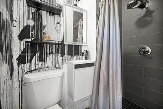 534 NW 50th St in Miami, FL - Building Photo - Building Photo