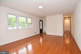 3865 N Upland St in Arlington, VA - Building Photo - Building Photo