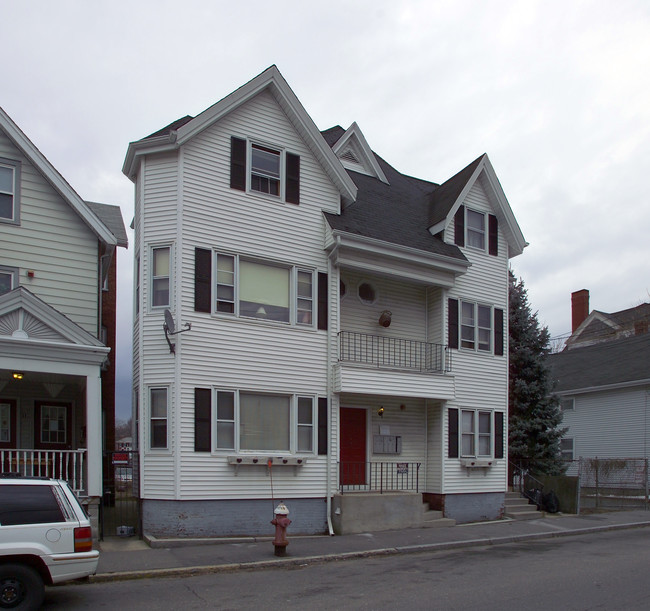 9 Union St in Taunton, MA - Building Photo - Building Photo