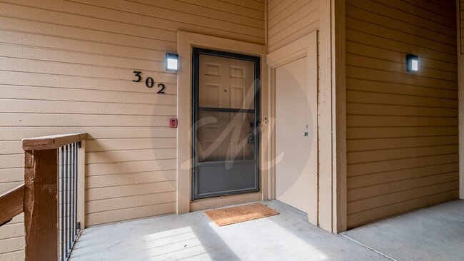 128 W Rockrimmon Blvd in Colorado Springs, CO - Building Photo - Building Photo