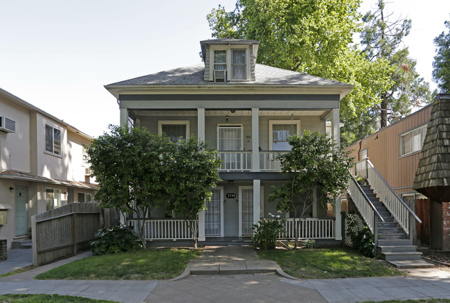 2719 F St in Sacramento, CA - Foto de edificio - Building Photo