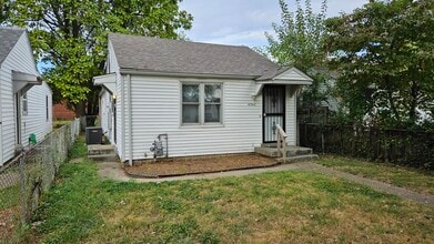 4242 Allmond Ave in Louisville, KY - Building Photo - Building Photo