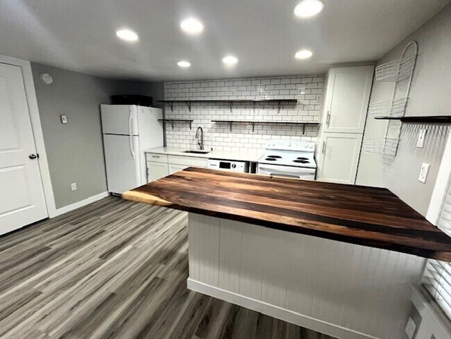 2 Creekside Dr in Frisco, CO - Building Photo - Building Photo