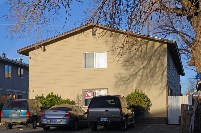 641 Spokane St in Reno, NV - Building Photo - Building Photo