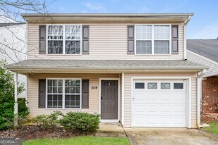 304 Lauren Way in Mcdonough, GA - Building Photo