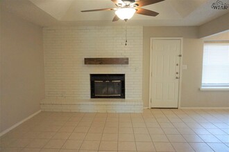5400 Greentree Ave in Wichita Falls, TX - Building Photo - Building Photo