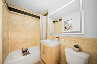 3 Hanover Square in New York, NY - Building Photo - Building Photo