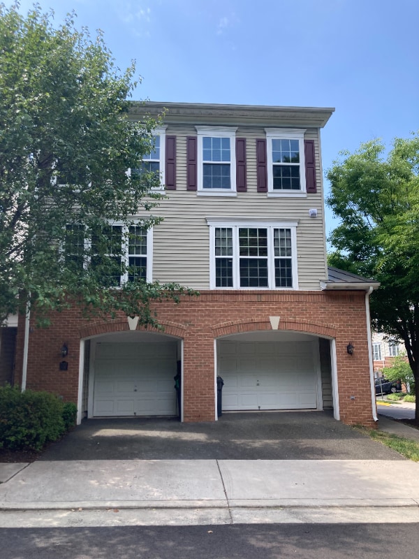 property at 7055 Huntley Run Pl