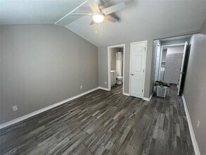 1206 W Baltimore Ave in Seadrift, TX - Building Photo - Building Photo