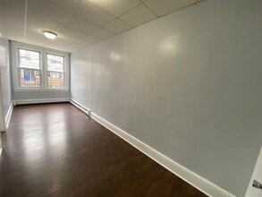 126 W 19th St in Bayonne, NJ - Building Photo - Building Photo