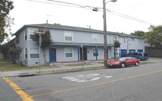 2301 8th St in Berkeley, CA - Building Photo