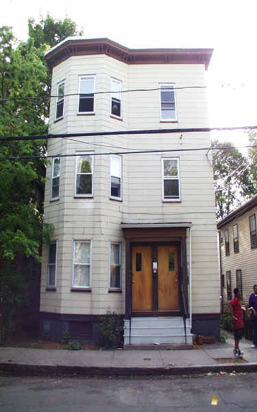 53 Howard St in Cambridge, MA - Building Photo