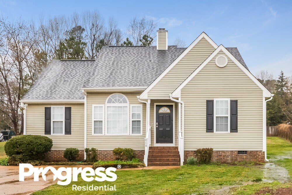 608 Flicker Ct in Wake Forest, NC - Building Photo