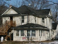 241 S Clark St in Davenport, IA - Foto de edificio