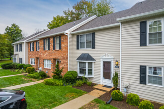 Springhill Farm in Glen Mills, PA - Building Photo - Building Photo