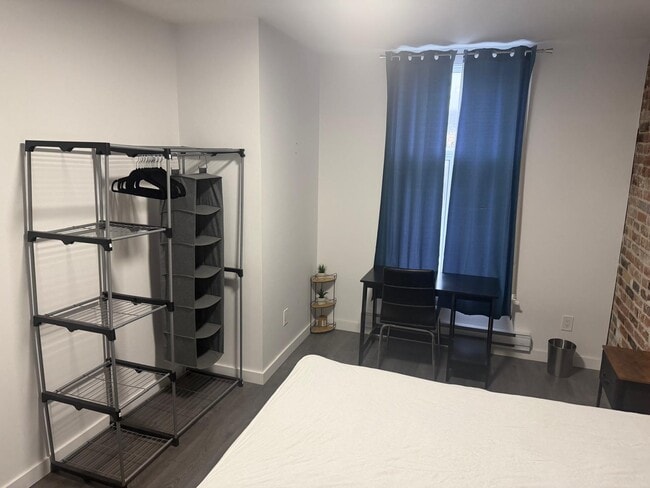 property at 4831 Saint-Urbain Rue