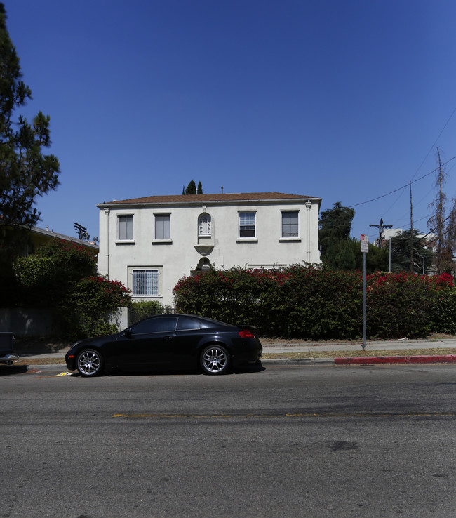 353 S Hoover St in Los Angeles, CA - Building Photo - Building Photo