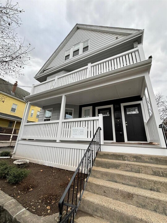 26 Fenwick St in Somerville, MA - Foto de edificio