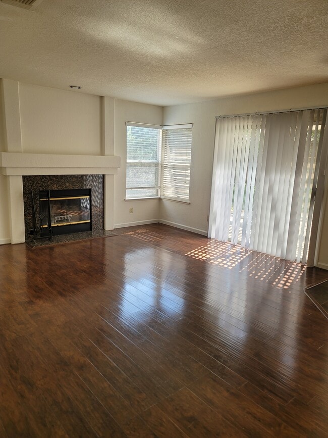 1709 Evergreen Dr in Roseville, CA - Building Photo - Building Photo