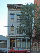 1214 Race St in Cincinnati, OH - Building Photo - Building Photo