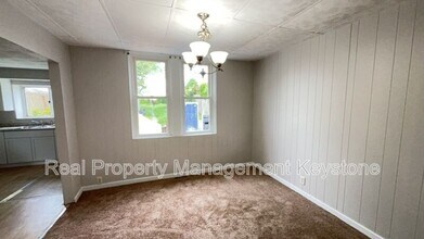 630 Margaret St in Mount Oliver, PA - Foto de edificio - Building Photo