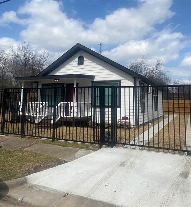3427 Hadley St in Houston, TX - Building Photo - Building Photo