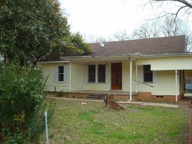 3304 Forest St in Kilgore, TX - Building Photo - Building Photo