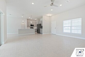 33 Buffalo Plains Ln in Palm Coast, FL - Building Photo - Building Photo
