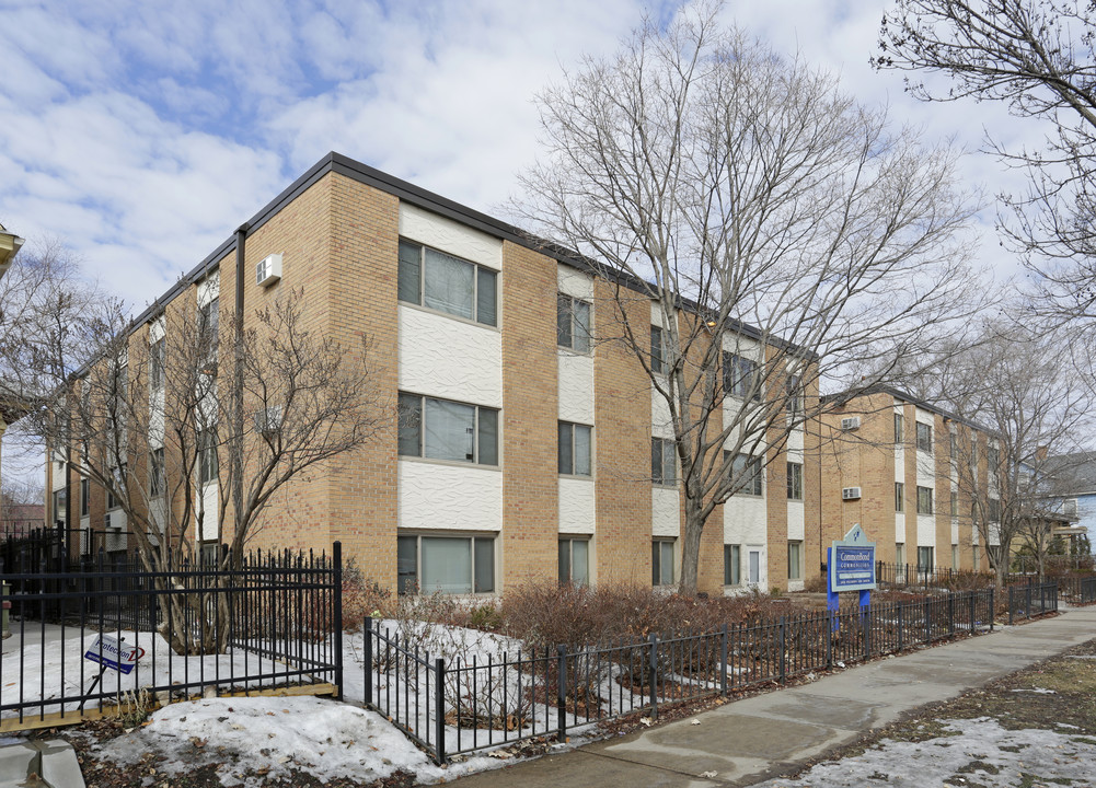 City Flats in Minneapolis, MN - Building Photo