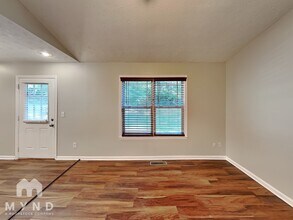 3259 Pawnee Dr in Rex, GA - Building Photo - Building Photo