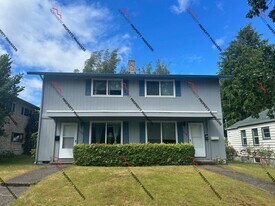 1308 6th Ave SW in Olympia, WA - Building Photo