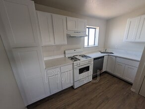 118 S Main St in Belen, NM - Foto de edificio - Building Photo