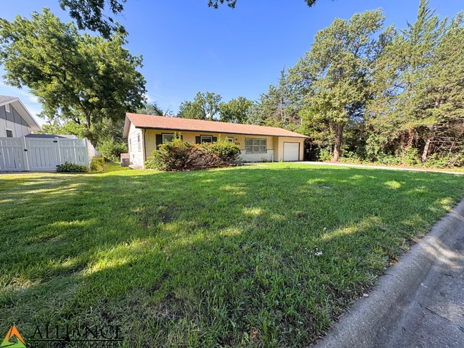 property at 3125 Shaffer St