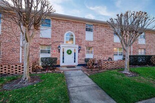 4388 Lake Underhill Rd in Orlando, FL - Building Photo