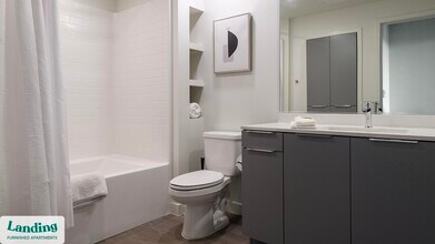 9235 W Russell Rd, Unit 209 in Las Vegas, NV - Building Photo - Building Photo