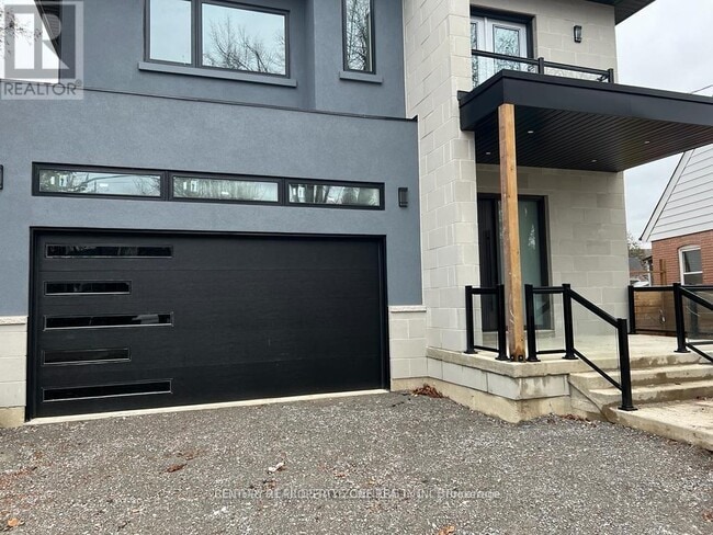 property at 33 Twin Pauls Crescent