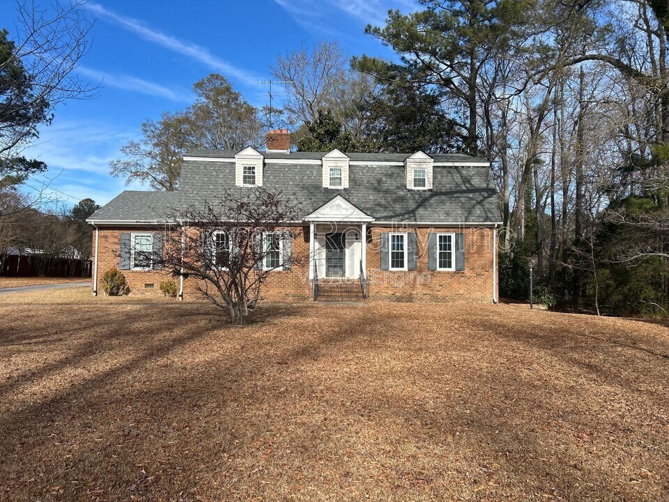 1820 Bethlehem Rd in Rocky Mount, NC - Building Photo