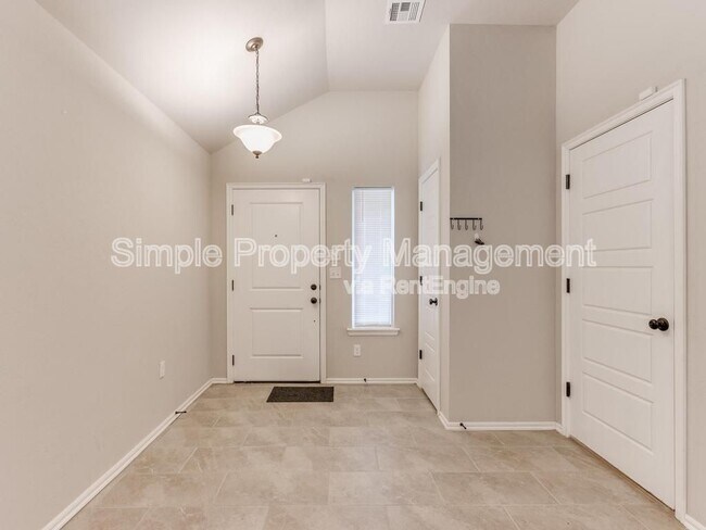 4700 Crystal Hill Dr in Oklahoma City, OK - Building Photo - Building Photo