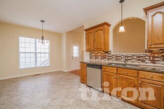 100 Havenwood Ct in Hendersonville, TN - Foto de edificio - Building Photo