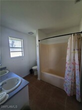 1413 SW 32nd Terrace in Cape Coral, FL - Building Photo - Building Photo