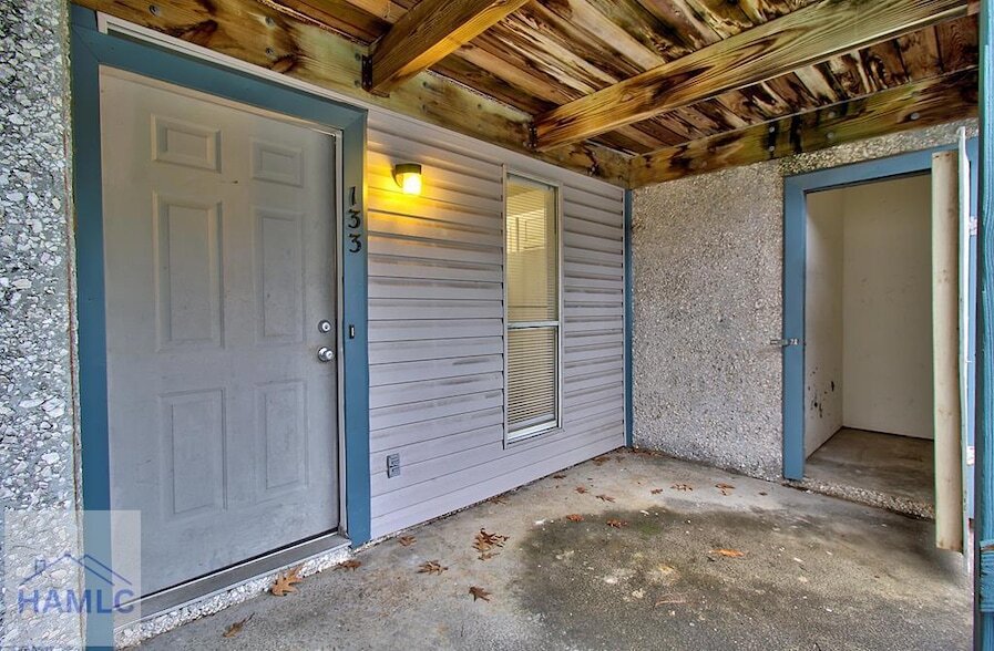 910 Brett Dr in Hinesville, GA - Building Photo