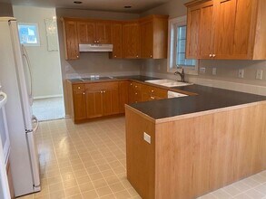 1153 NW Knoxville Blvd in Bend, OR - Building Photo - Building Photo