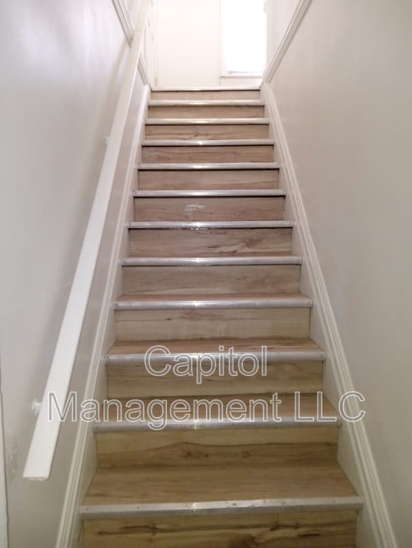 323 W Saginaw St in Lansing, MI - Building Photo - Building Photo