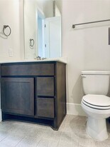 6 Gentle Branch Pl in Tomball, TX - Building Photo